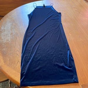 Forever 21 velour dress size medium